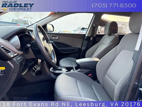 Used 2018 Hyundai Santa Fe SE image 22