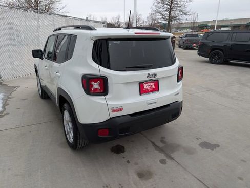 Used 2022 Jeep Renegade Latitude w/ Convenience Group image 25