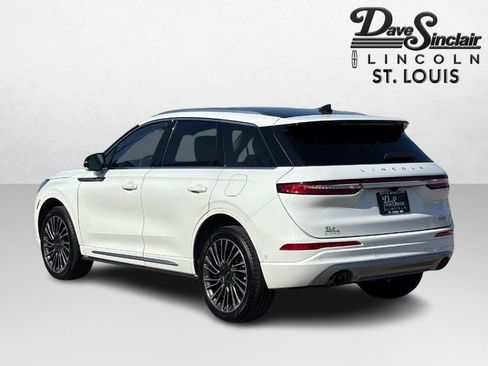 Used 2020 Lincoln Corsair Reserve w/ Equipment Group 202A image 5