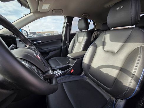 Used 2025 Buick Encore GX Sport Touring w/ Comfort Package image 22