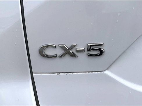 Used 2021 MAZDA CX-5 Sport FWD image 28