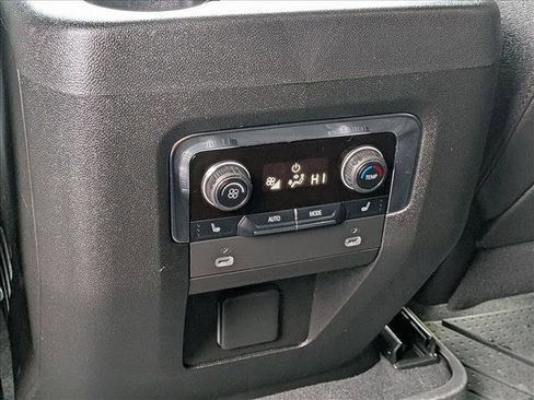 Certified 2024 Chevrolet Tahoe Z71 w/ Luxury Package image 25