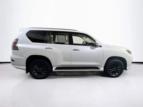 Used 2021 Lexus GX 460 Premium w/ Premium Package AWD/4WD image 4