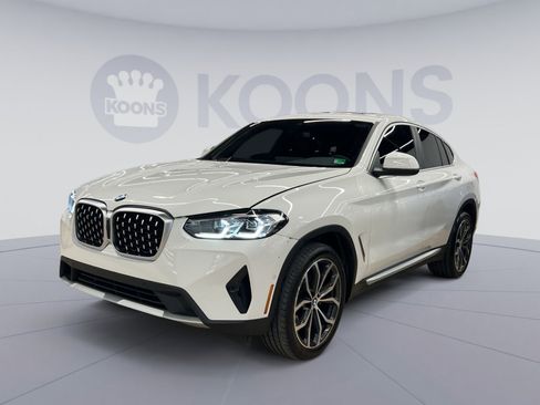 Used 2023 BMW X4 xDrive30i w/ Parking Assistance Package image 1