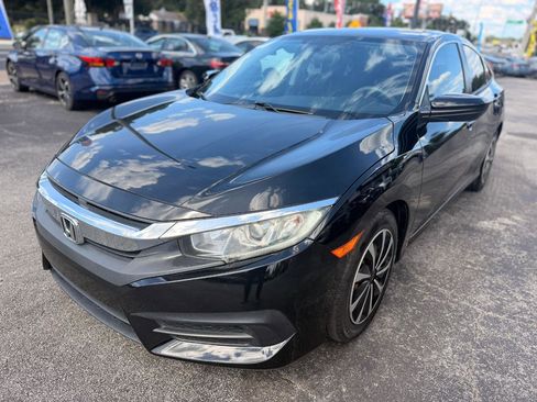 Used 2018 Honda Civic LX image 2