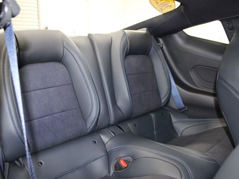 Used 2025 Ford Mustang Dark Horse image 27