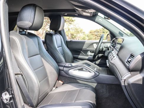 Certified 2021 Mercedes-Benz GLE 350 4MATIC w/ Premium Package image 19