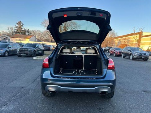 Used 2019 Mercedes-Benz GLA 250 4MATIC image 28