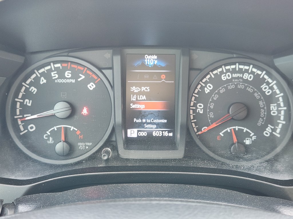 Used 2022 Toyota Tacoma SR w/ SR Convenience Package RWD image 16