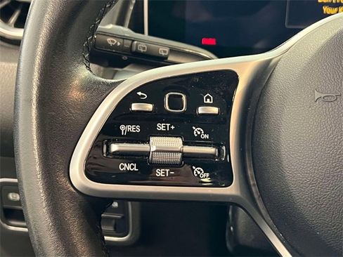 Certified 2021 Mercedes-Benz GLB 250 4MATIC image 22