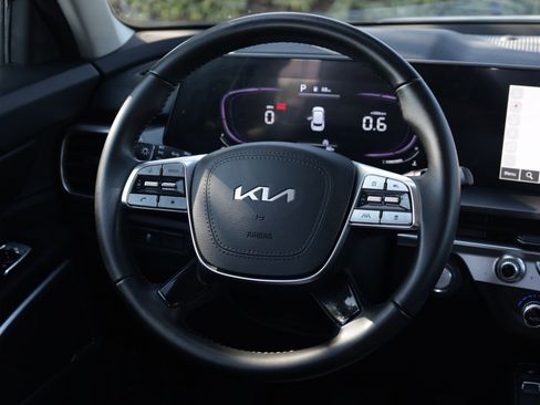 Used 2023 Kia Telluride S AWD/4WD image 15