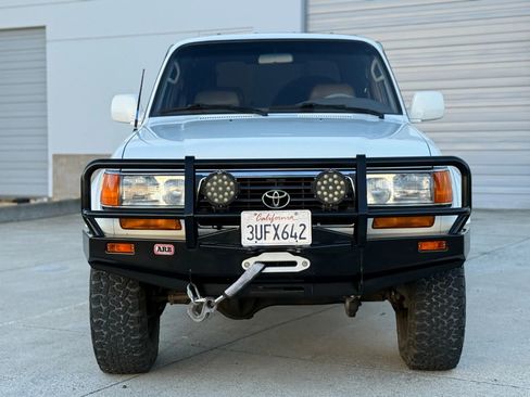 Used 1997 Toyota Land Cruiser image 4