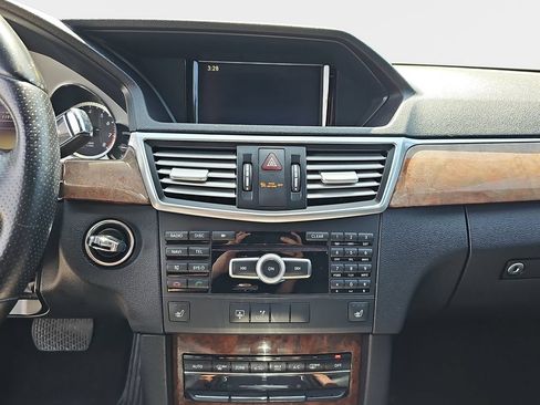 Used 2012 Mercedes-Benz E 350 Sedan image 22