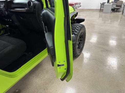 Used 2012 Jeep Wrangler Unlimited Sport image 62