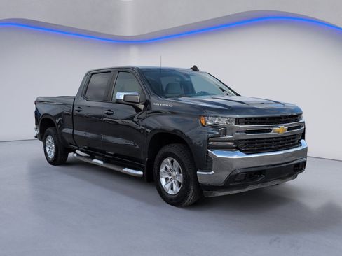 Used 2020 Chevrolet Silverado 1500 LT w/ Bed Protection Package image 13