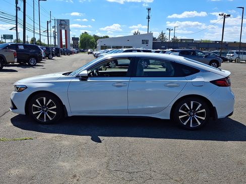 Used 2023 Honda Civic EX-L image 4