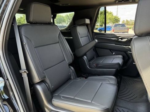 Used 2022 GMC Yukon Denali RWD image 34