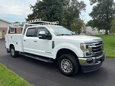 Used 2021 Ford F350 Lariat w/ Lariat Ultimate Package AWD/4WD image 4
