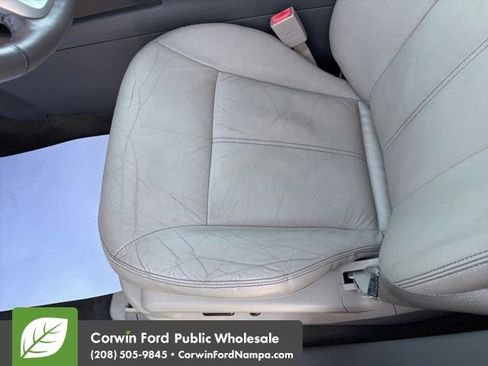 Used 2013 Ford Edge SEL FWD image 24