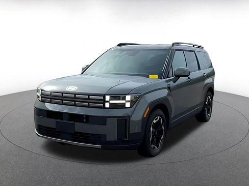 Used 2025 Hyundai Santa Fe SEL image 4