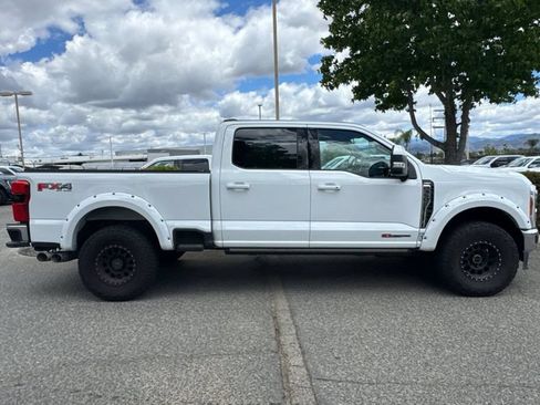 Used 2023 Ford F350 Lariat w/ Lariat Ultimate Package AWD/4WD image 8
