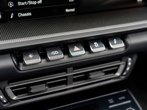 Used 2024 Porsche 911 Targa 4 GTS w/ Premium Package image 28