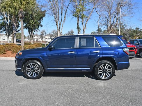 Used 2016 Toyota 4Runner Limited image 2