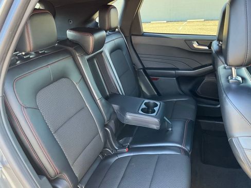 Used 2024 Ford Escape ST-Line w/ Tech Pack #1 image 25