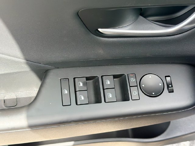 New 2026 Hyundai Kona Limited FWD image 17