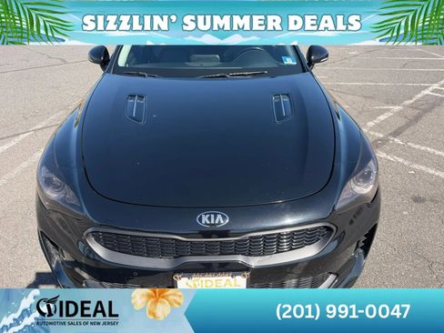 Used 2019 Kia Stinger RWD image 11