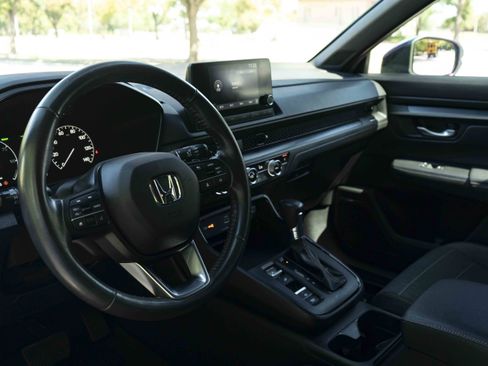 Used 2023 Honda CR-V Sport image 16
