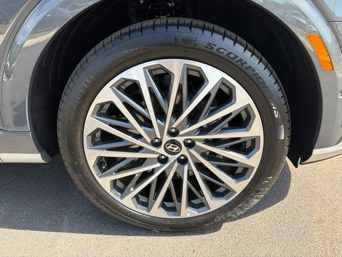 New 2026 Hyundai Palisade Calligraphy AWD/4WD image 13