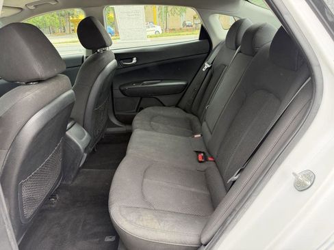 Used 2020 Kia Optima LX FWD image 7