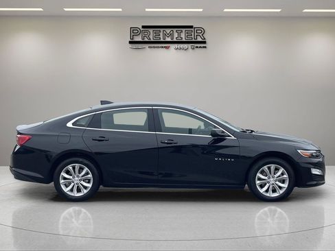 Used 2025 Chevrolet Malibu LT FWD image 5