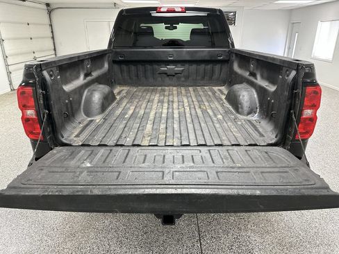 Used 2017 Chevrolet Silverado 2500 LT w/ Midnight Edition AWD/4WD image 27