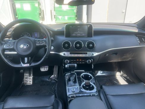 Used 2020 Kia Stinger GT-Line AWD/4WD image 25