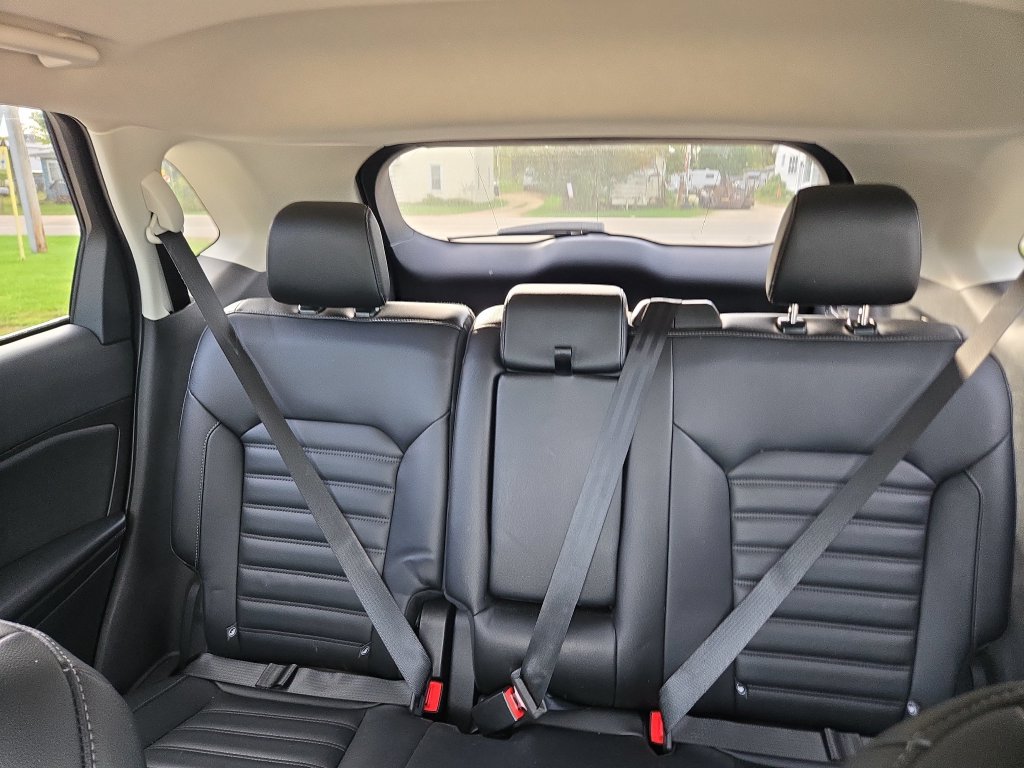 Used 2024 Ford Edge SEL w/ Convenience Package AWD/4WD image 19