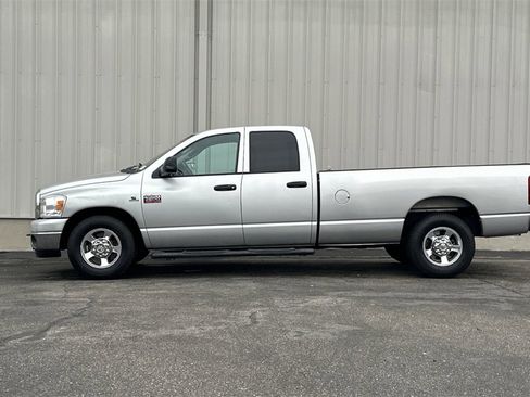 Used 2009 Dodge Ram 2500 Truck SLT w/ Trailer Tow Group image 7