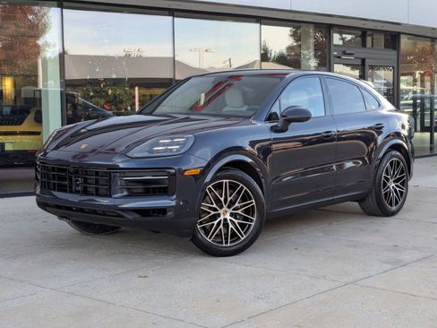 New 2026 Porsche Cayenne image 1
