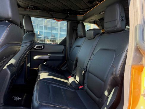 Used 2022 Ford Bronco Badlands w/ Sasquatch Package image 28