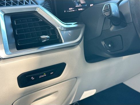 Certified 2024 BMW X5 M60i w/ Climate Comfort Package image 10