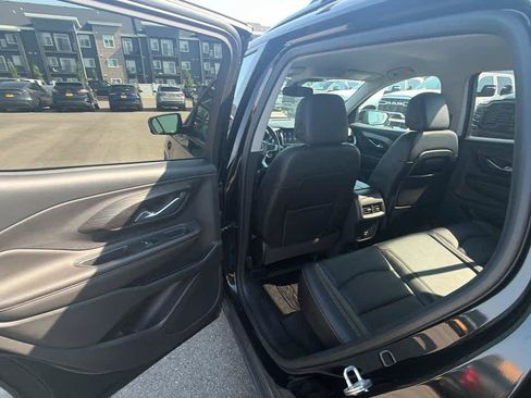Used 2021 GMC Terrain SLT w/ Elevation Edition AWD/4WD image 19