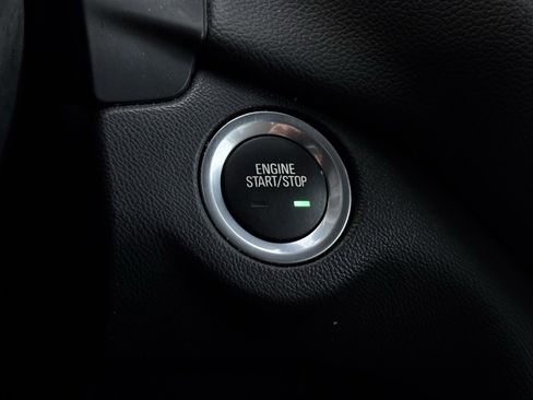 Used 2023 Chevrolet Equinox LT image 24