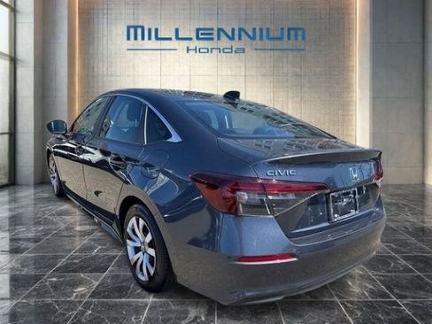 Used 2025 Honda Civic LX image 15
