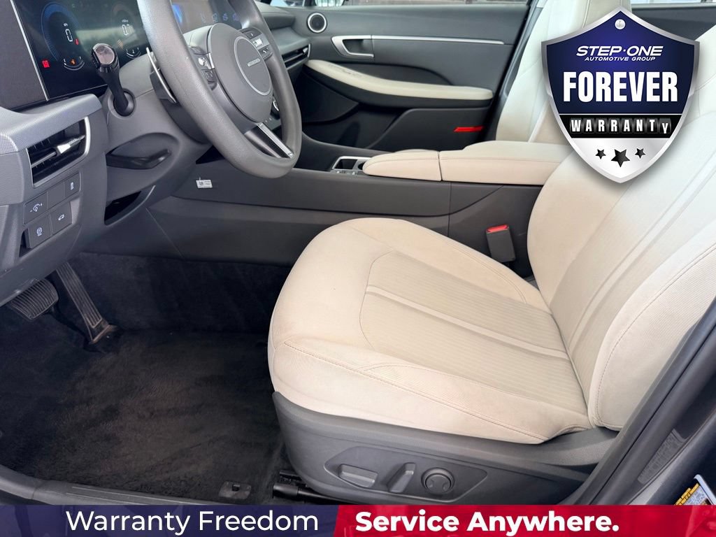Used 2025 Hyundai Sonata SEL FWD image 13