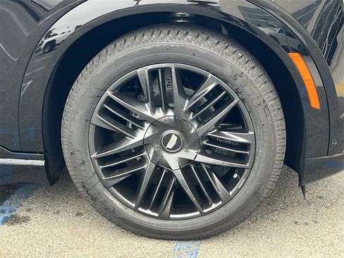 New 2026 Cadillac Escalade IQL Sport 1 w/ LPO, ONYX Package image 36