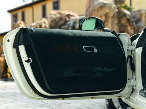 Used 2021 Mercedes-Benz AMG GT Black Series image 28