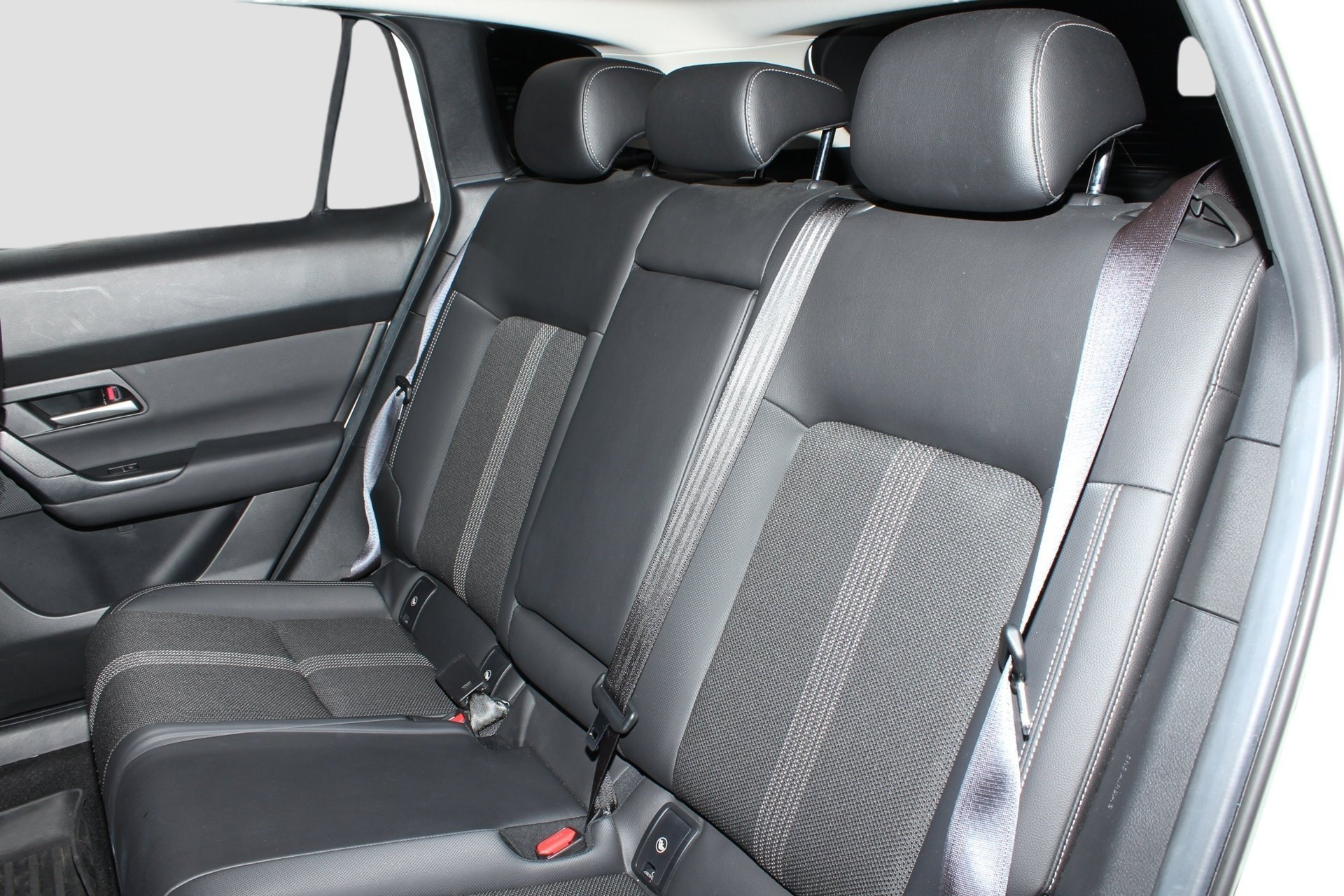 Used 2024 MAZDA CX-50 AWD 2.5 S w/ Cargo Package image 20
