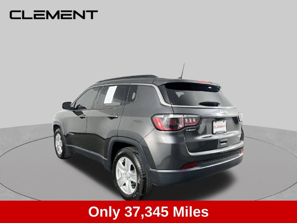 Used 2022 Jeep Compass Latitude FWD image 8