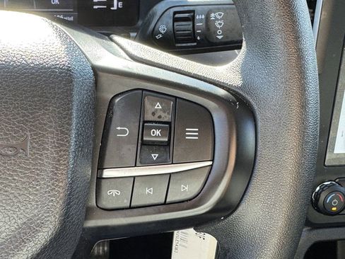 Used 2025 Ford Ranger XL image 18